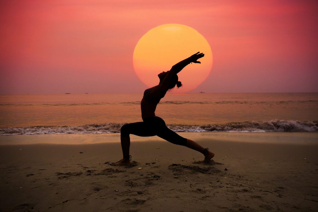 yoga atardecer