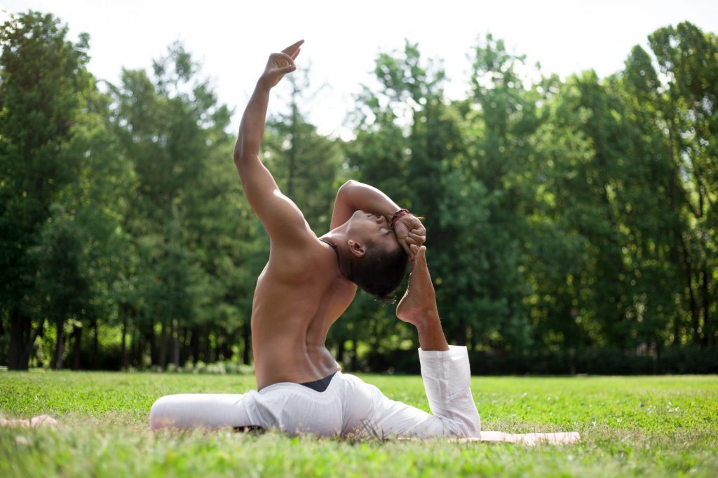 yoga hombre